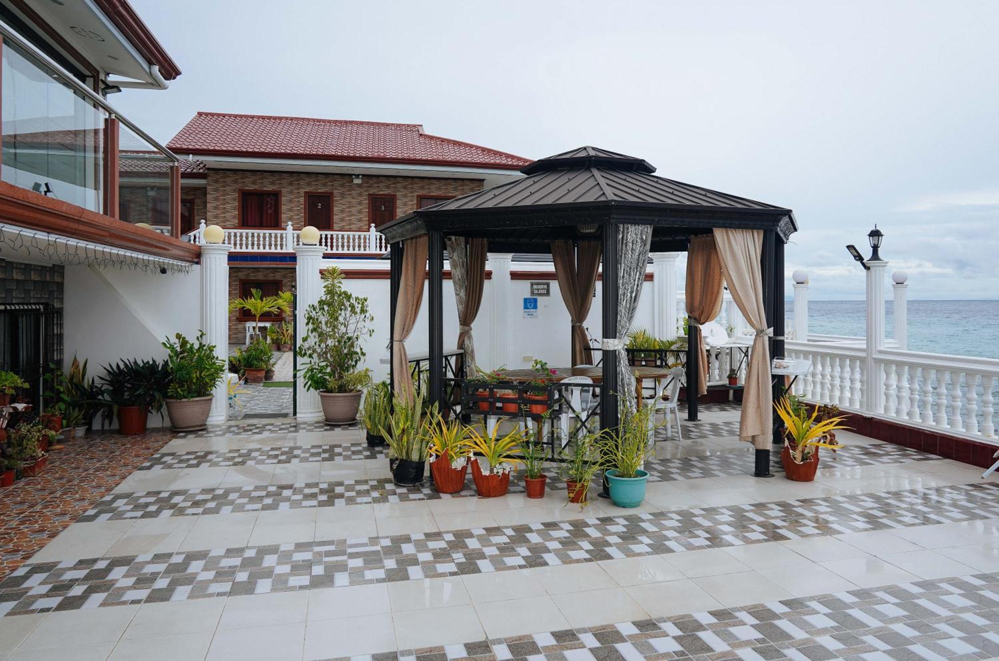 Reddoorz Plus At Billy'S Resort Oslob Dış mekan fotoğraf