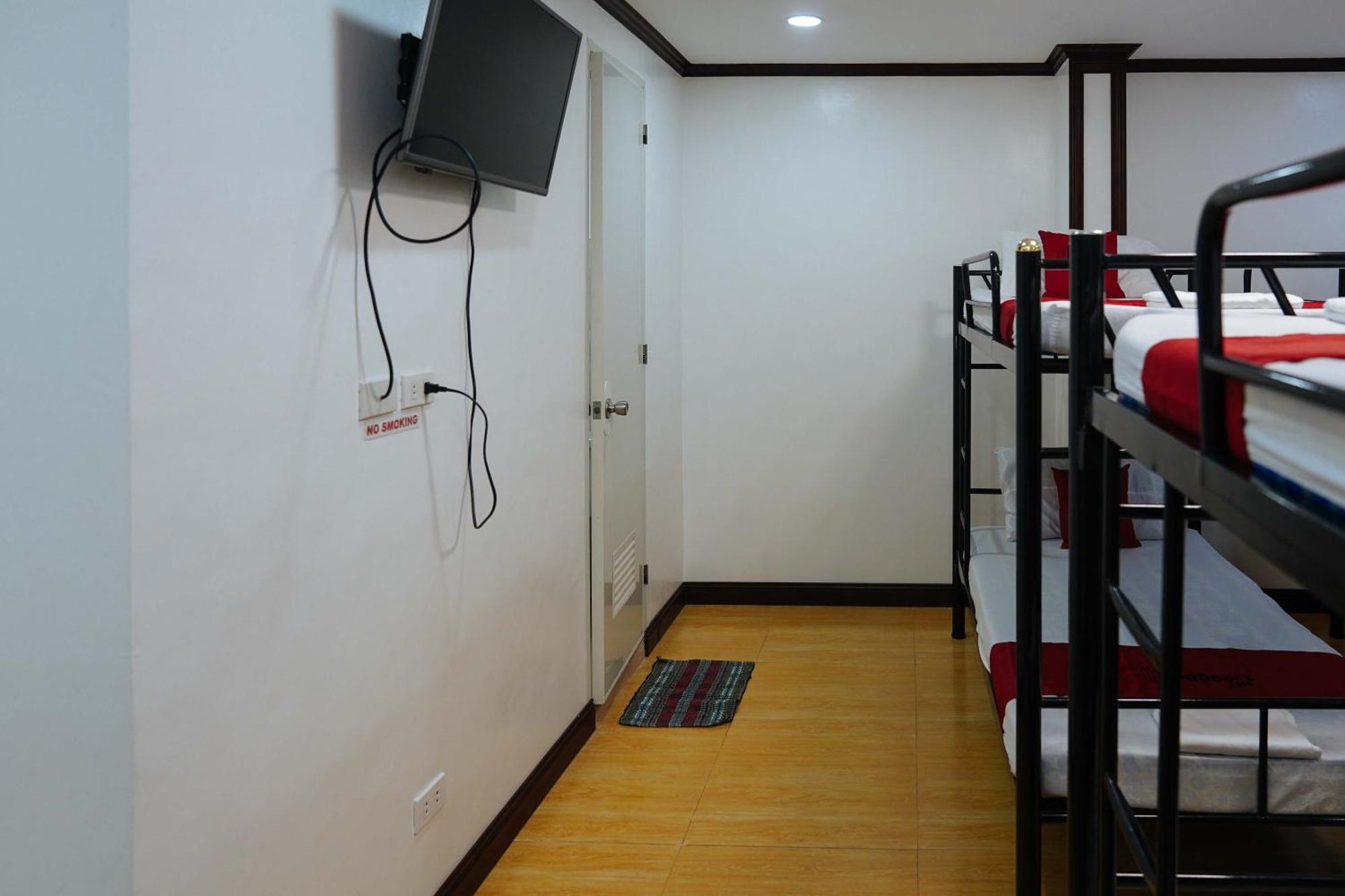 Reddoorz Plus At Billy'S Resort Oslob Dış mekan fotoğraf