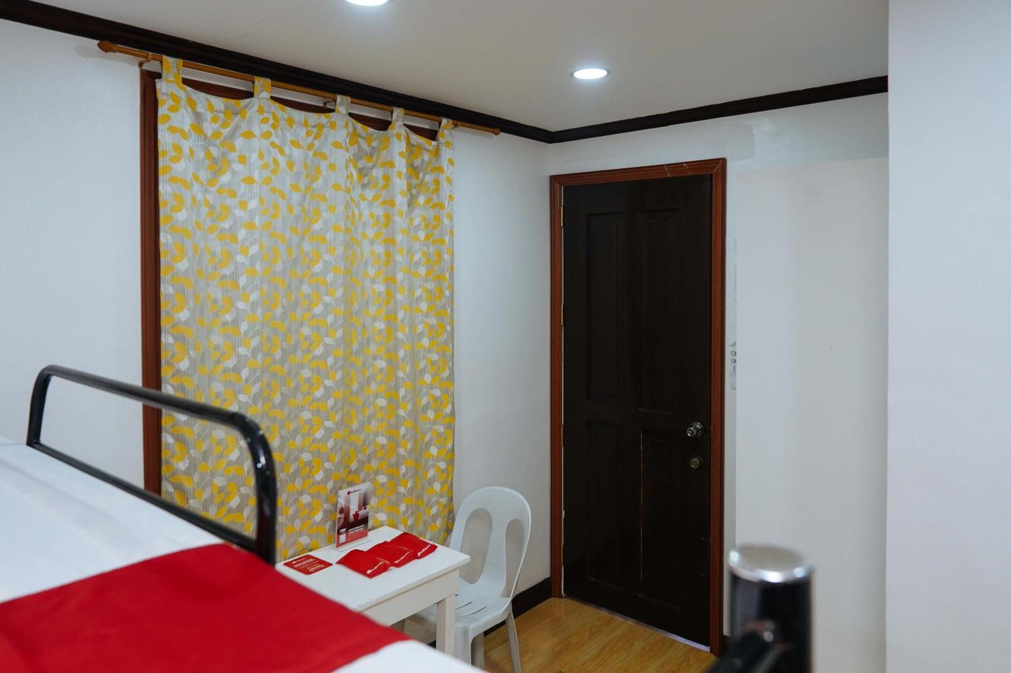 Reddoorz Plus At Billy'S Resort Oslob Dış mekan fotoğraf